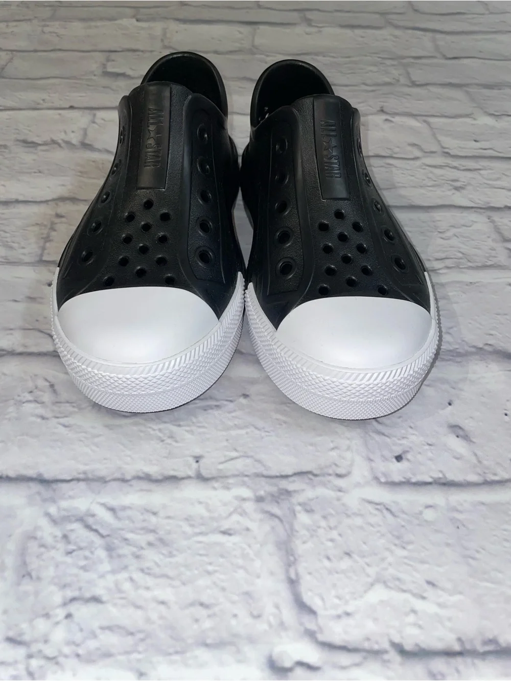 Converse Chuck Taylor All Star Play Lite CX. Black/White Size 4